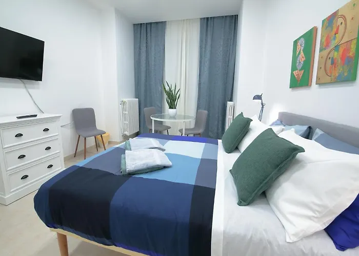 City Hub _ Locazione Turistica 3*